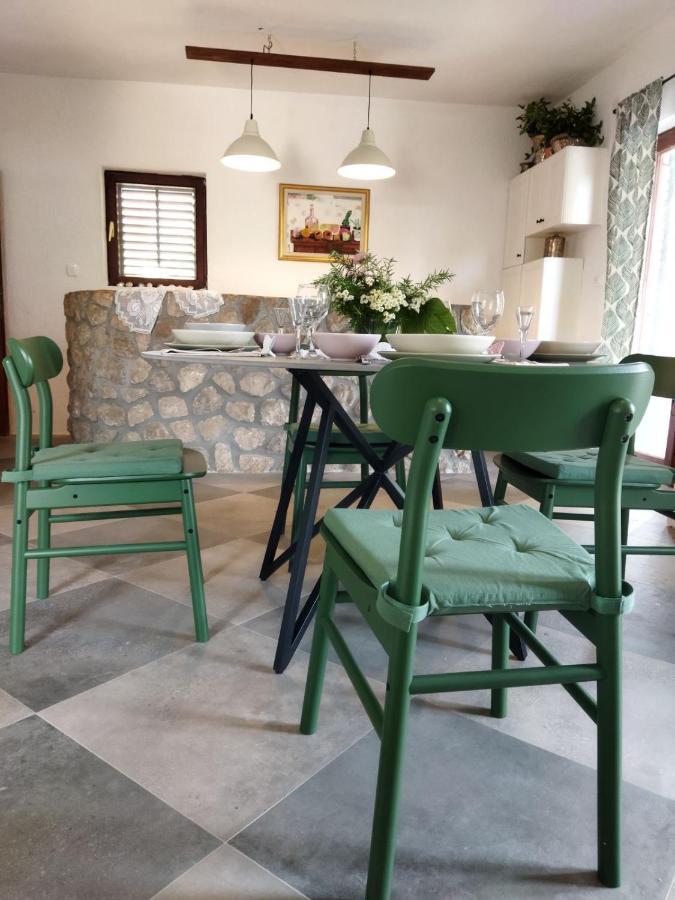 Holiday Home Bukovac Klimno Kültér fotó